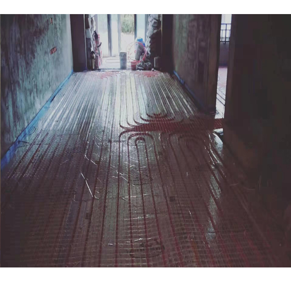 鲁能公馆23-101地暖