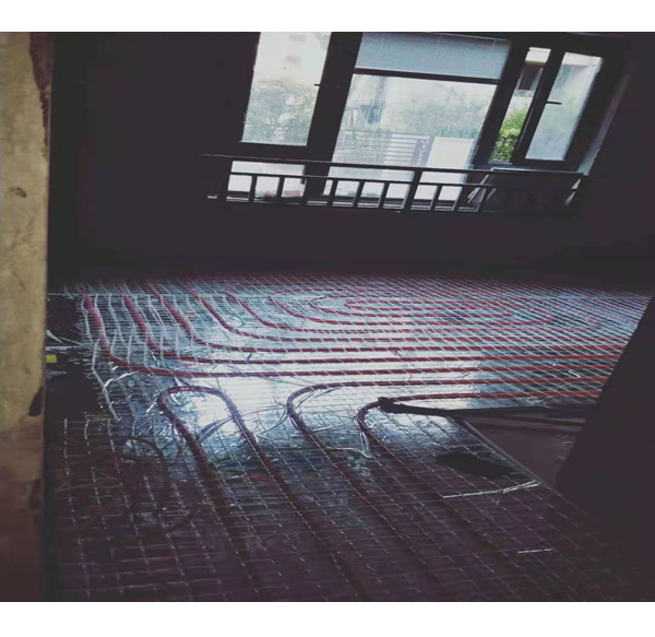 鲁能公馆23-101地暖