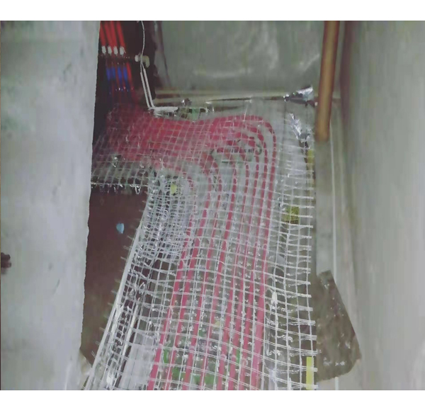 鲁能公馆23-101地暖