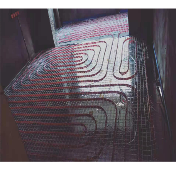 鲁能公馆23-101地暖